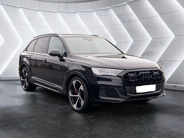 Audi Q7 3.0TDi Sline Quattro - 7 miest - Odpočet DPH -