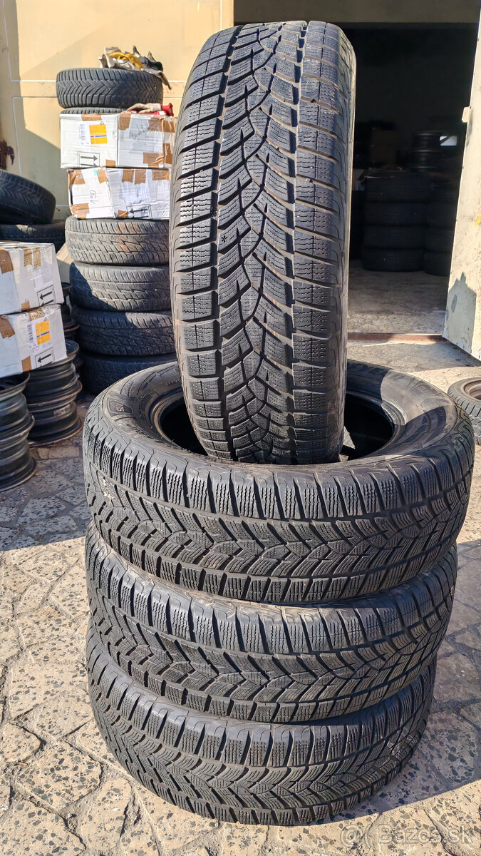 Zimné pneu 225/65 R17 --- GOOD YEAR