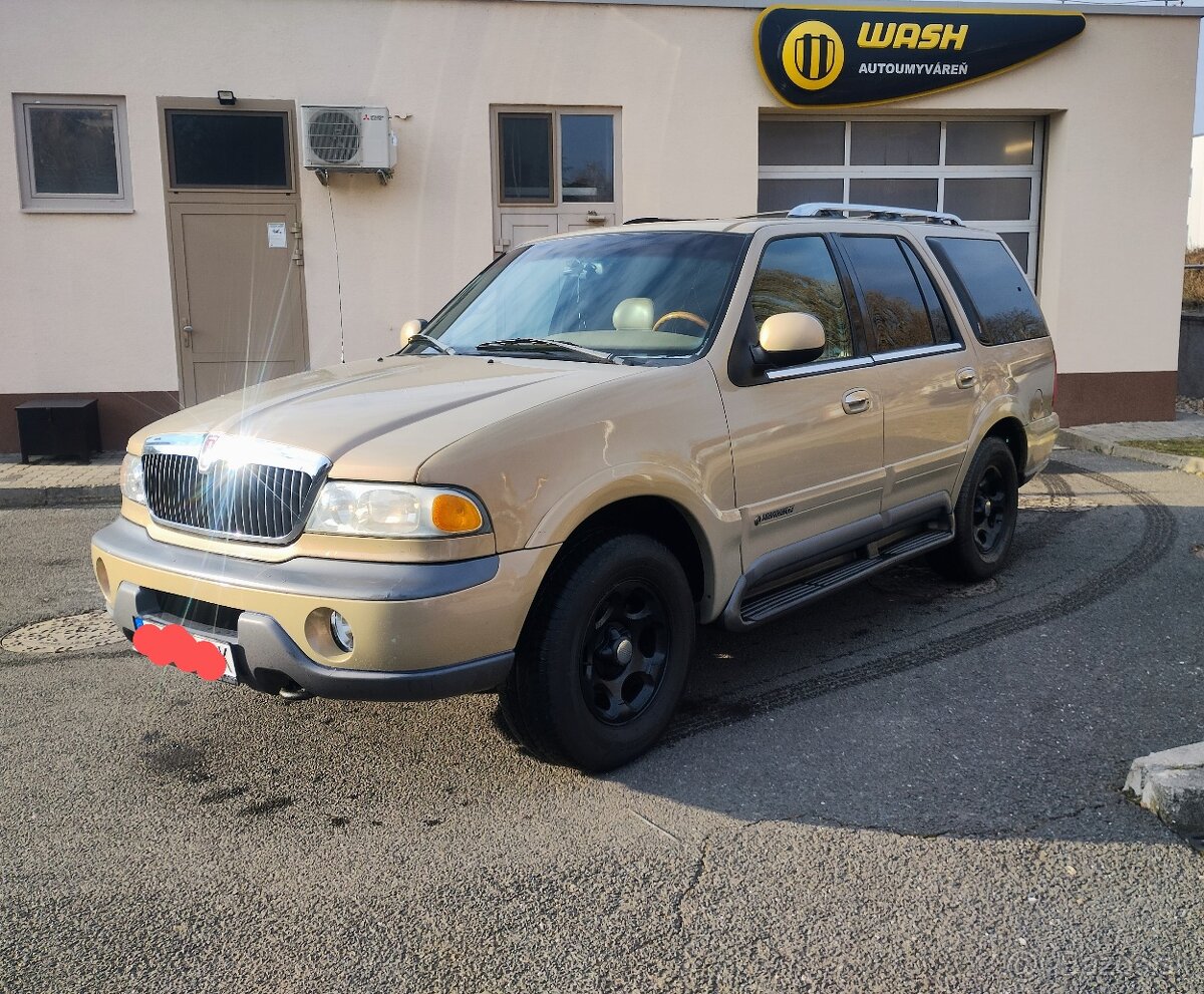 Lincoln Navigator, 5.4 V8, 172 kw,automat, rv1998