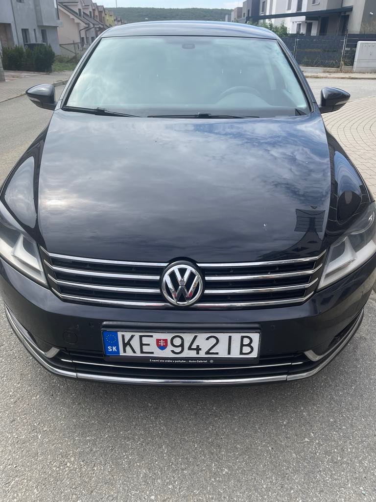 Volkswagen Passat Sedan