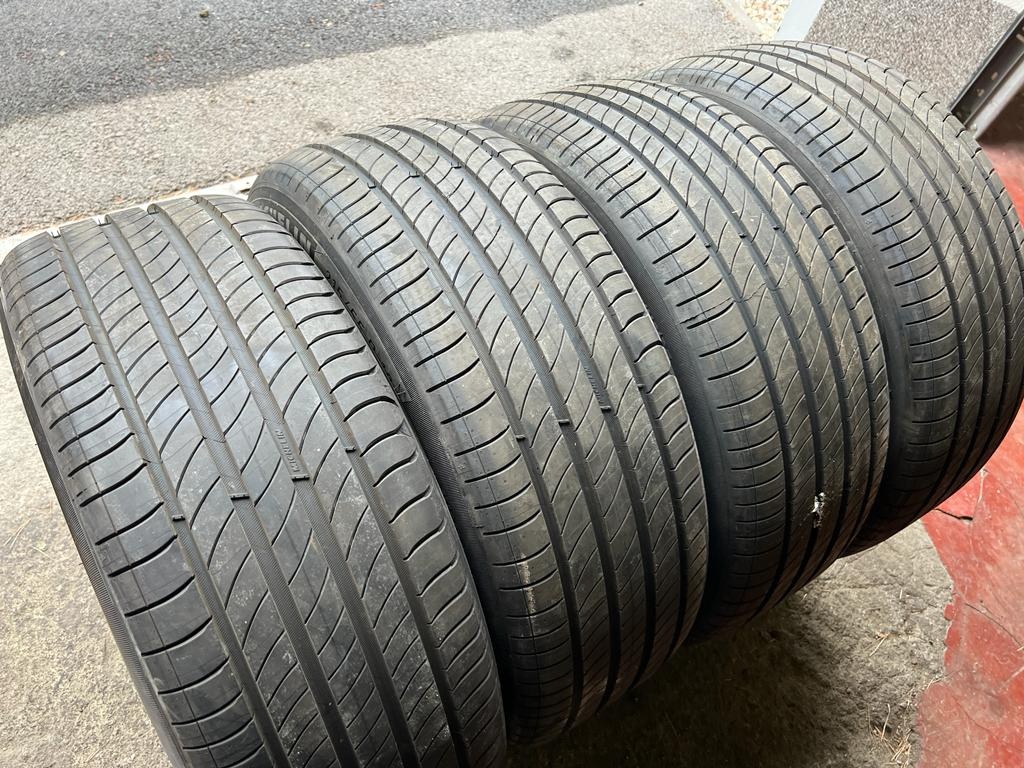 Letne Pneu Michelin 215/55 R18 99V 4ks