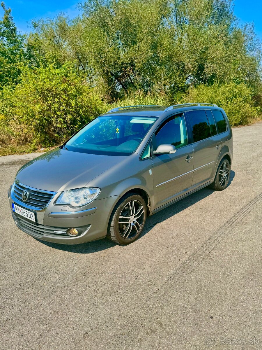 Volkswagen Touran 2.0 TDI