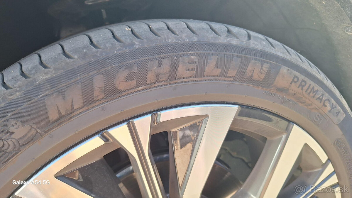 Michelin PRIMACY 4