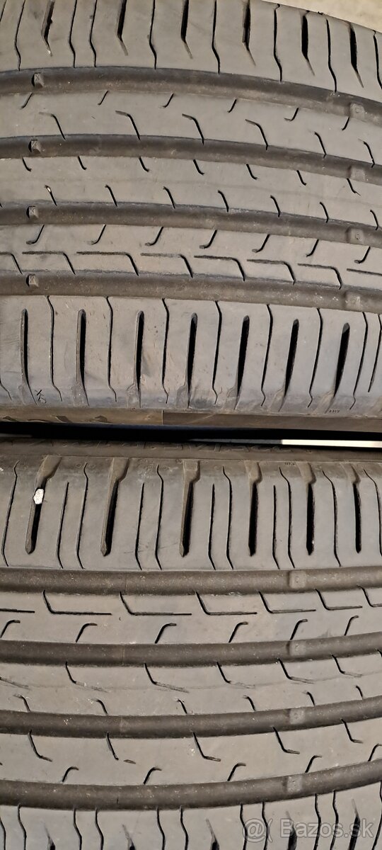 Predám 2ks jazdené letné 225/45r18-95Y Continental