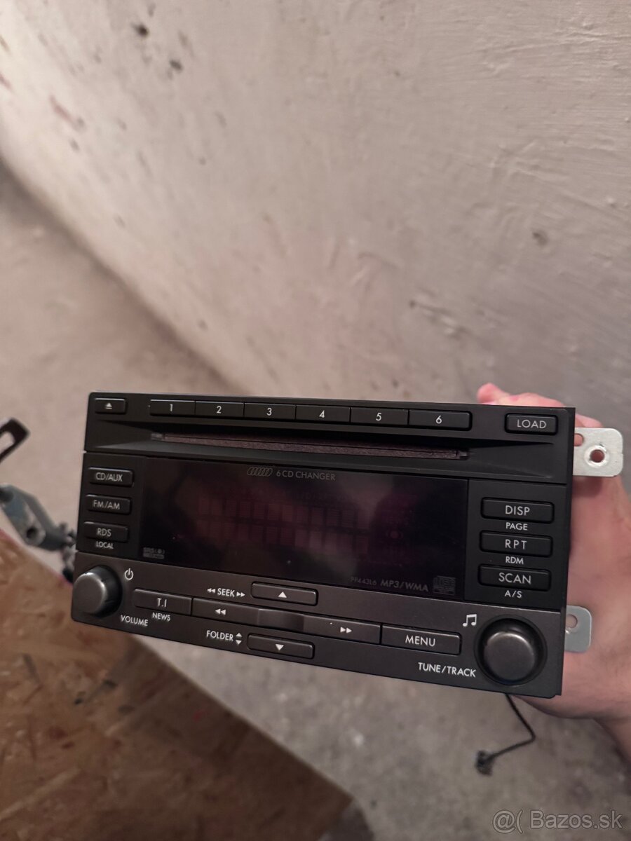 Predam autoradio SUBARU