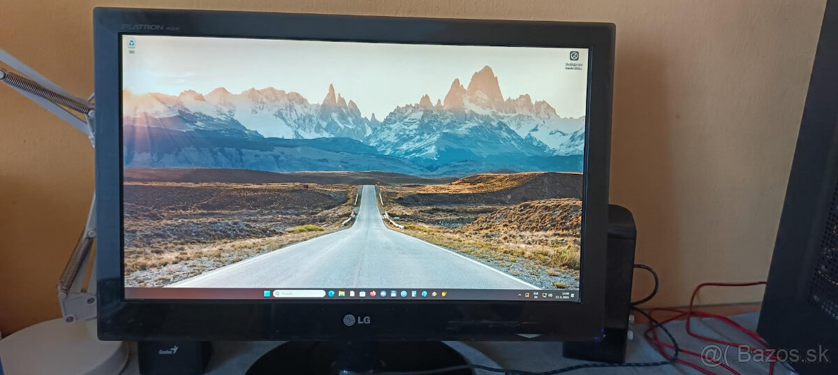 Monitor LG 22palcov