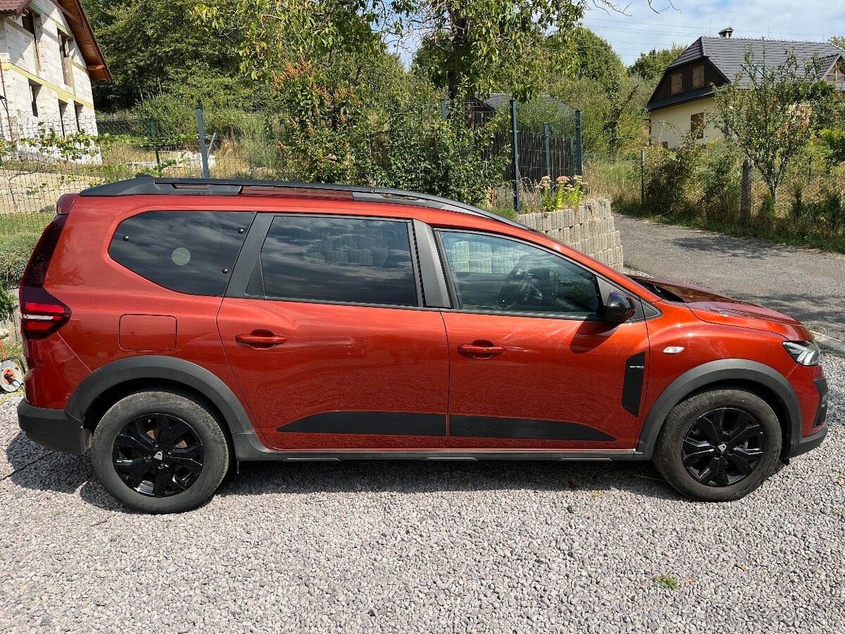 Dacia Jogger Extreme TCe 110k 7 miest