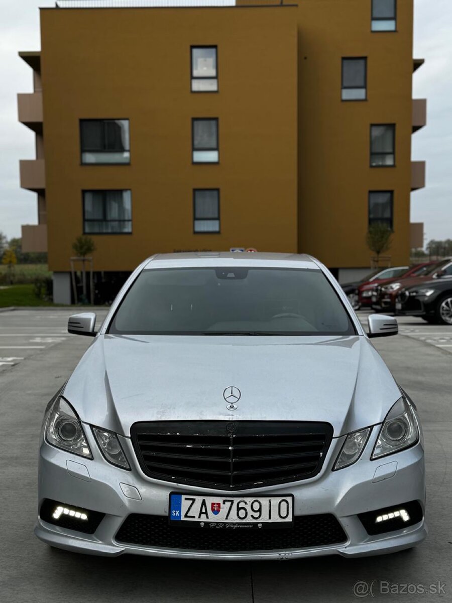 Mercedes Benz E350