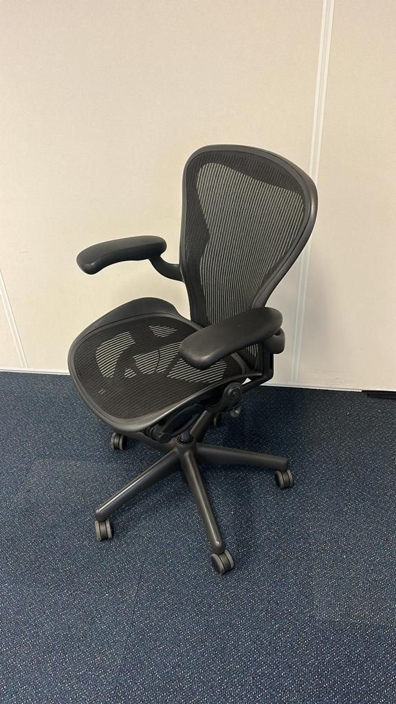 Herman Miller Aeron Without Forward Tilt