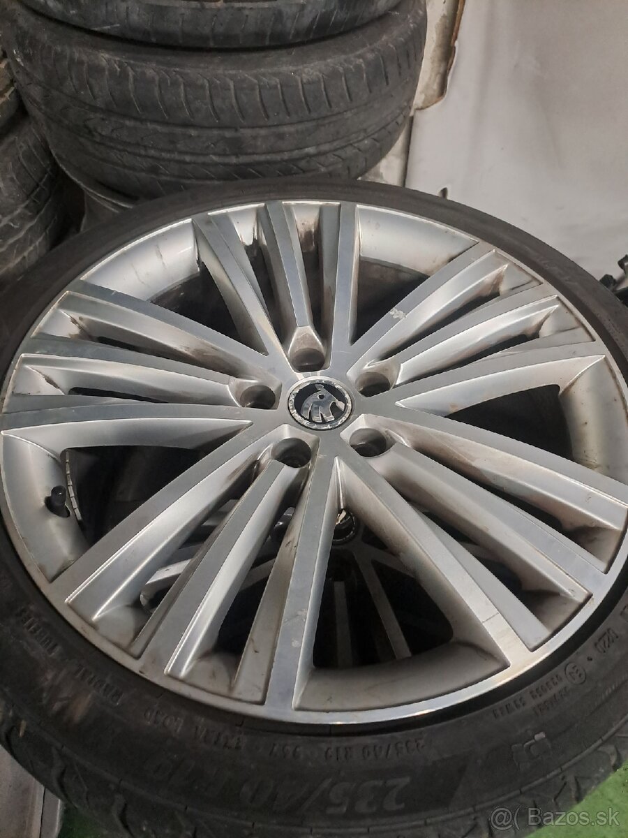 5x112 R19 Škoda Sirius + Letné pneu