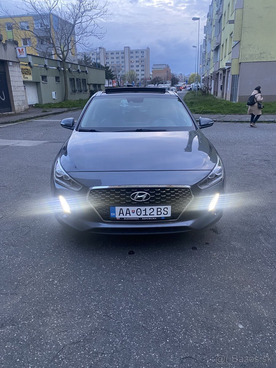 Hyundai i30