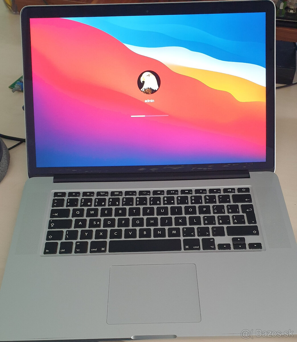 MacBook Pro 15.4" A1398  2015 i7 16G 512G