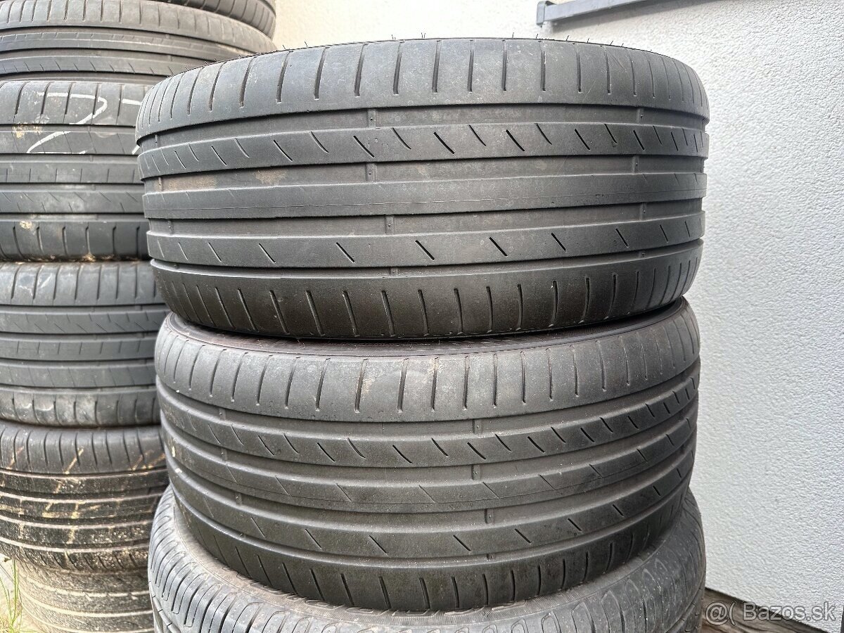 245/40 R19 98Y Kumho