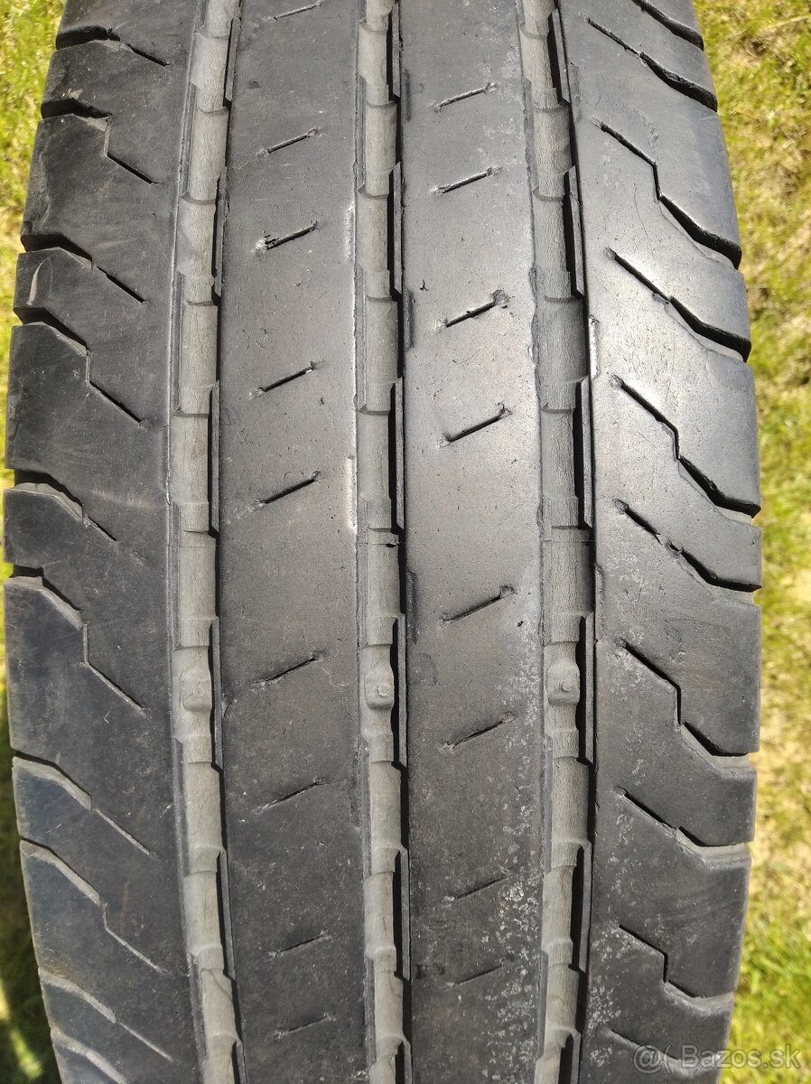 215/75 R16C