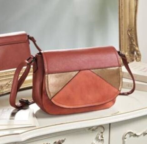 Nová crossbody kabelka