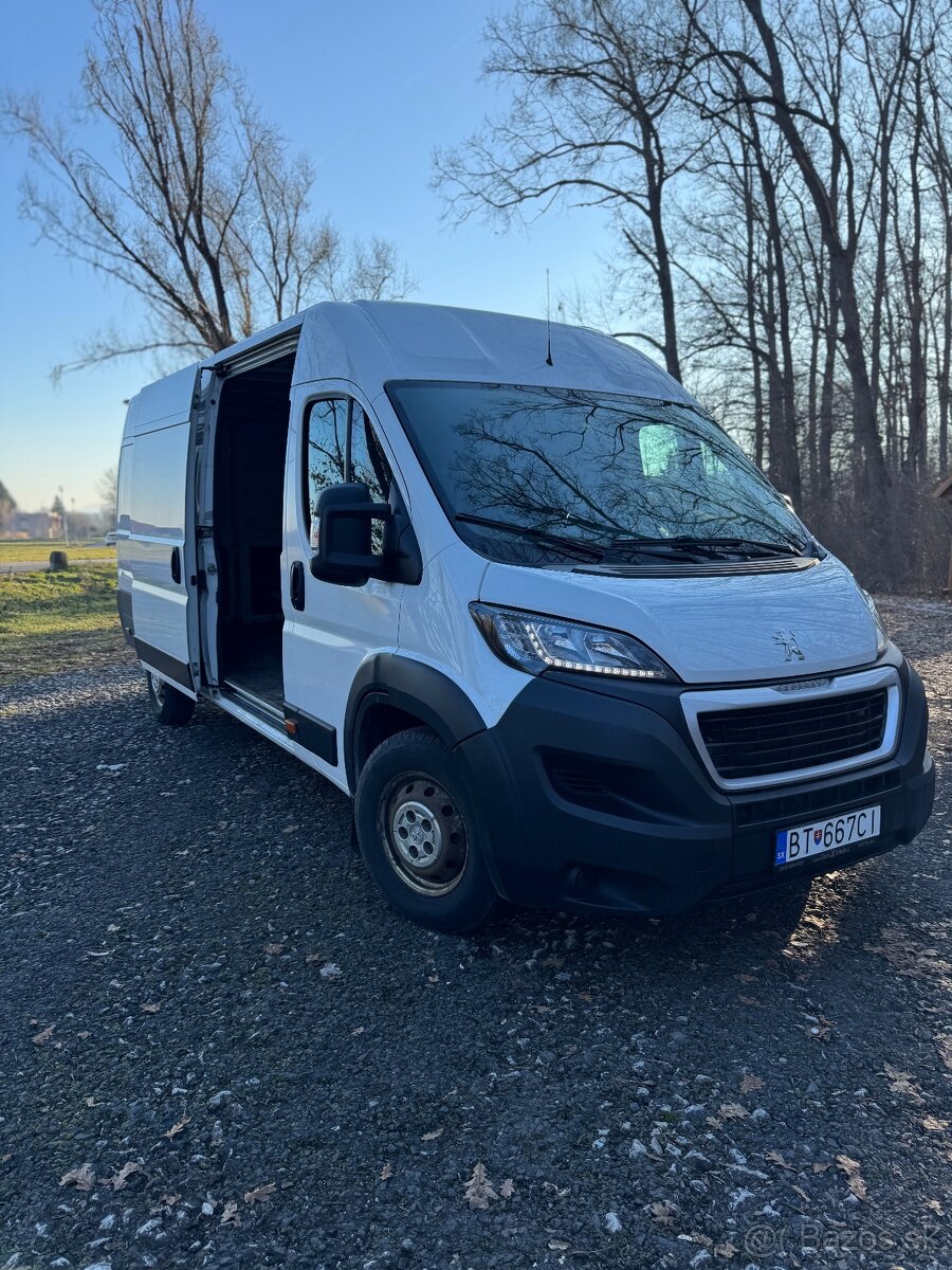 Peugeot Boxer 2021 L4H2, 121kW 2.2 BlueHDi