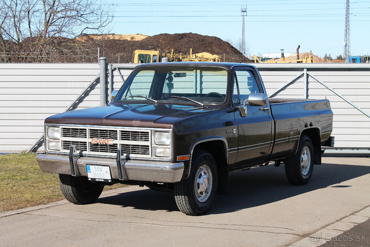 1984 GMC Sierra 2500 - vynikající původní stav