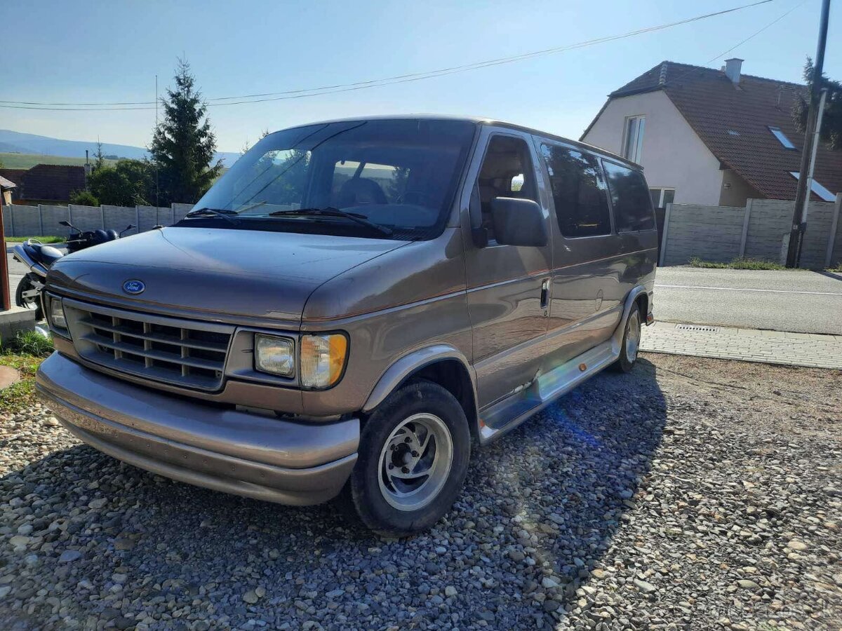 ford e150 ecoline club wagon