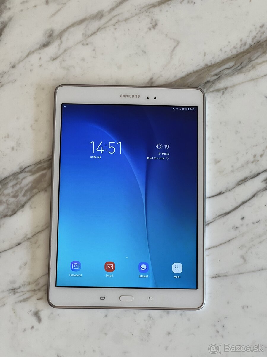 Samsung Galaxy Tab A (SM-T555)