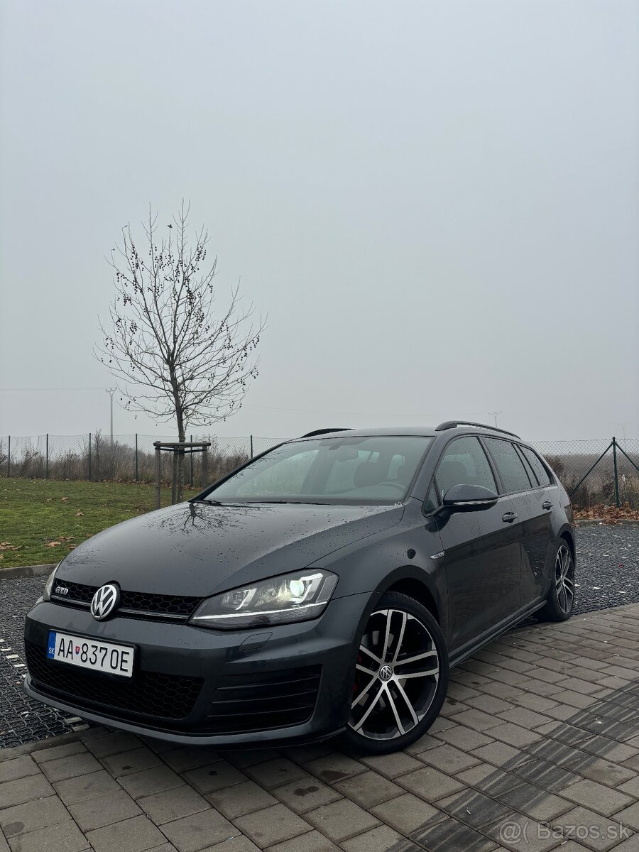 Volkswagen Golf VII GTD 2.0TDi 135kW