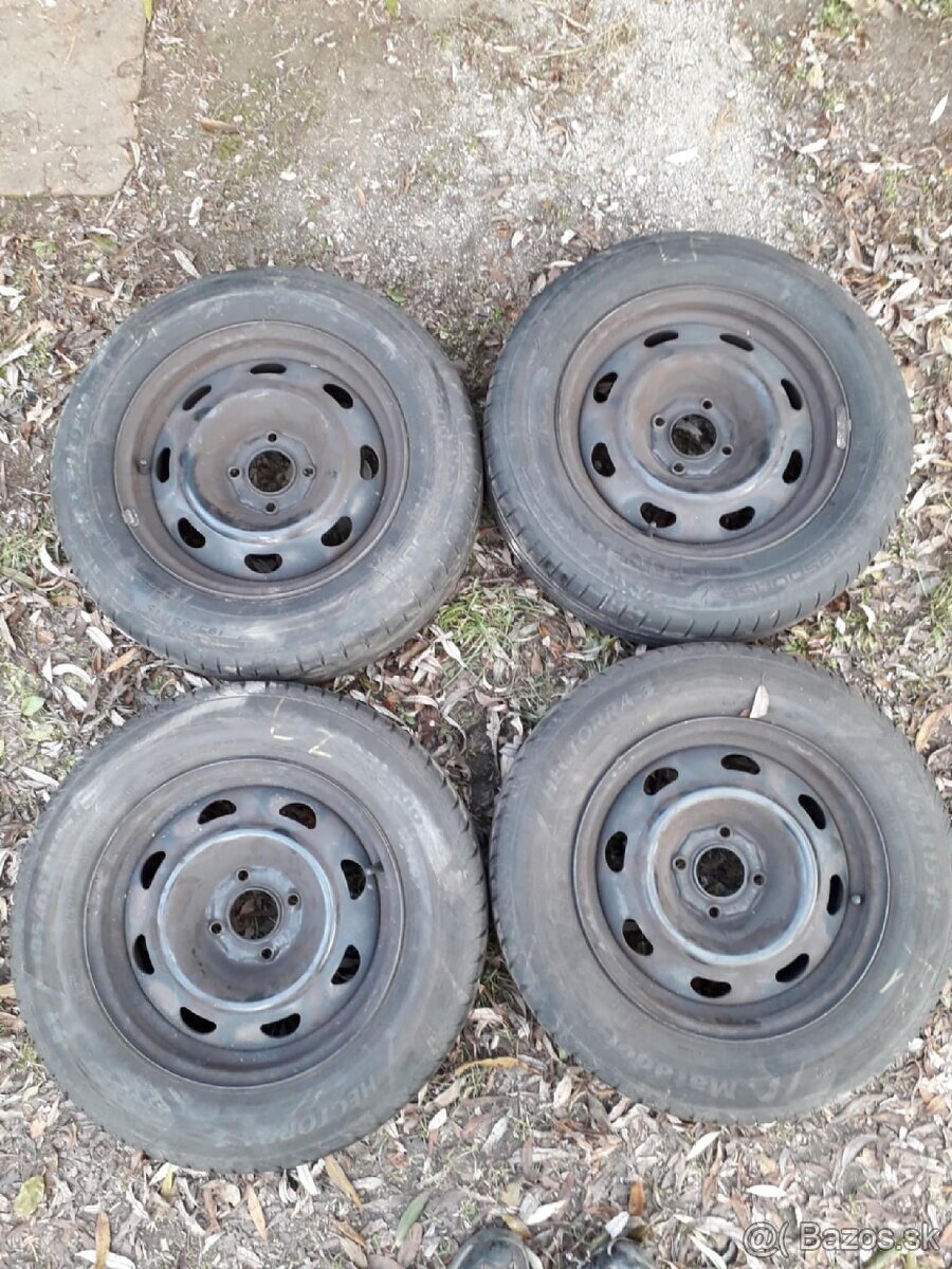 Predám kolesá 4x108 195/65 R15 Pneu letné na dojazd Bez pneu