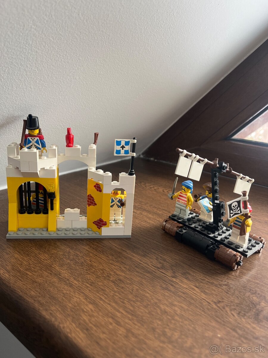 LEGO PIRATES