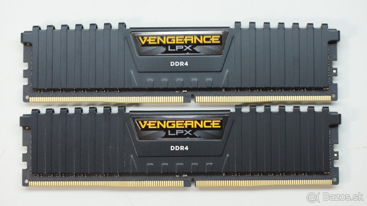 DDR4 16GB (2x8GB) 3200MHz Corsair Vengeance LPX