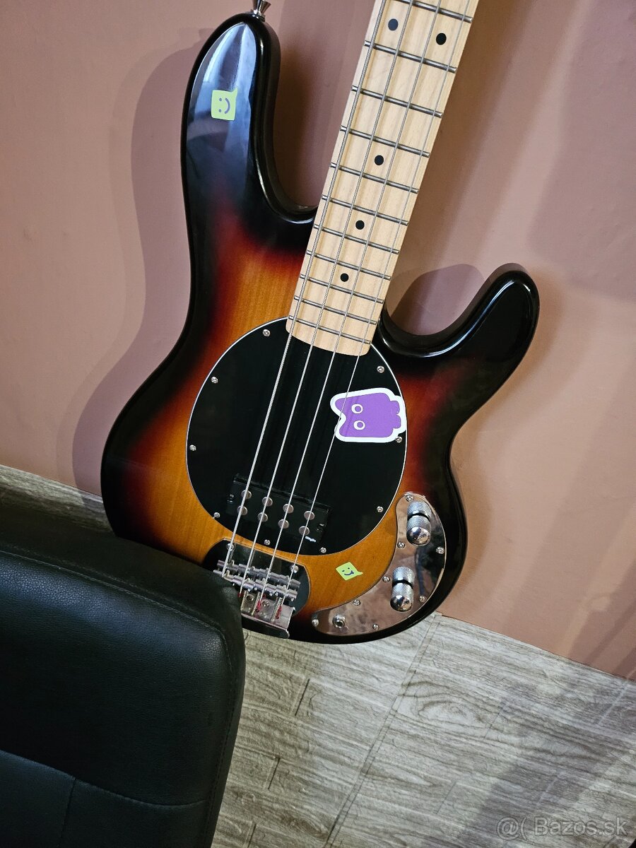 Bass gitara