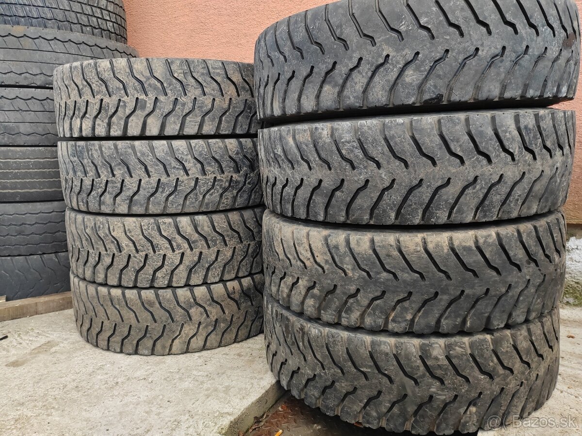 315/80 R22.5  HANKOOK / ZÁBEROVÉ / 8kusov