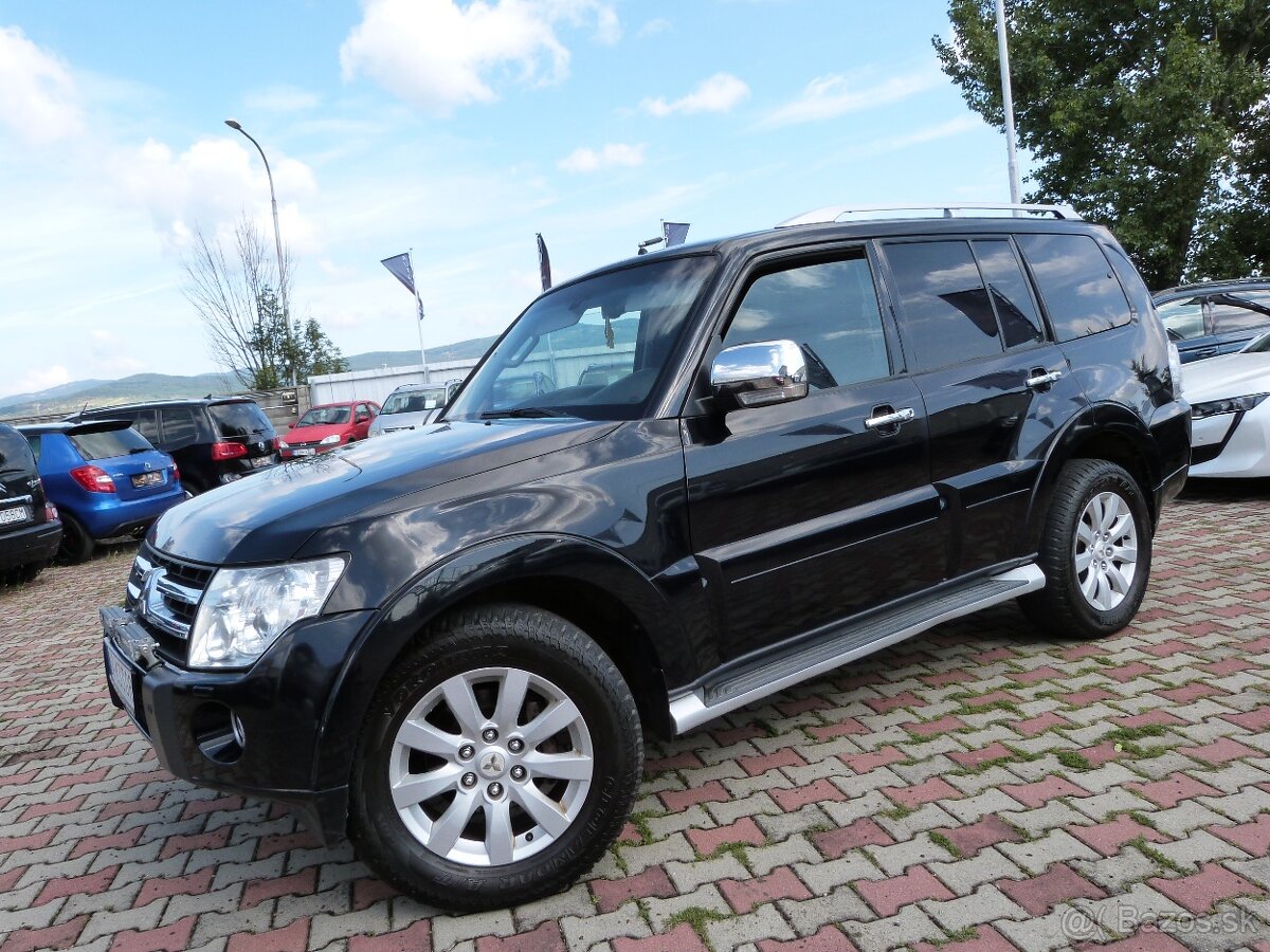 Mitsubishi Pajero Wagon / Sport 3,2 Di 147 kW Automat 7 mies