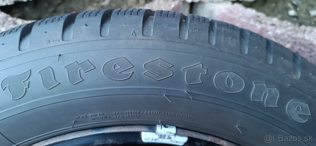 zimné pneu 215/55 R16  93H