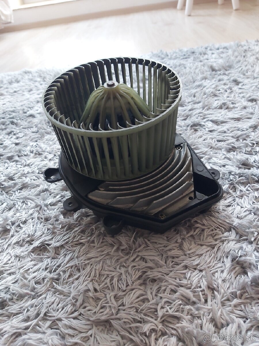 Ventilátor kúrenia Passat b5.5