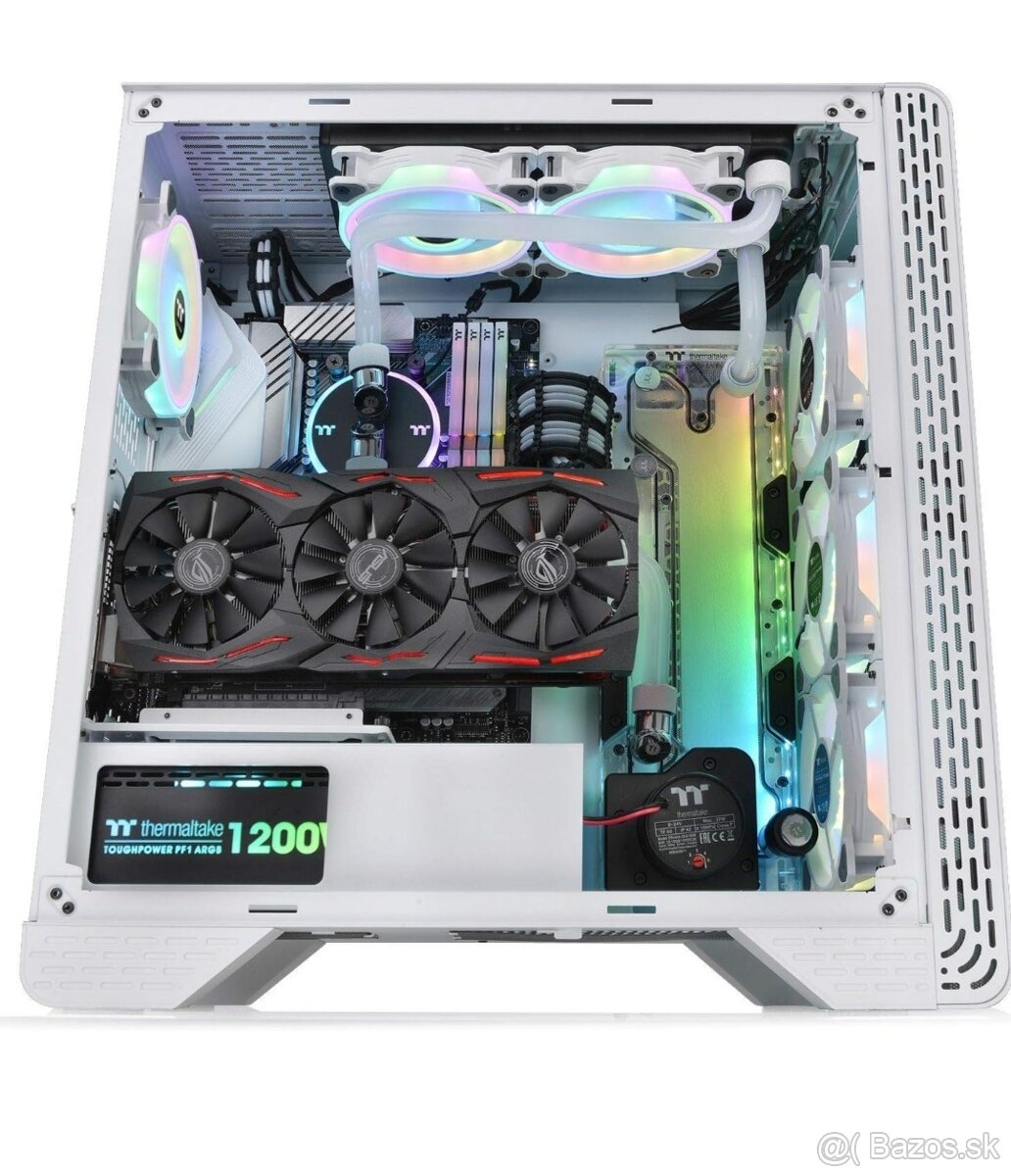 Thermaltake S300 TG Snow Edition