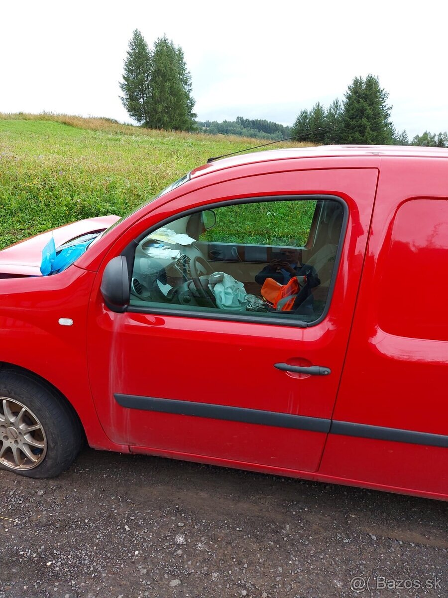 Rozpredám Renault Kangoo 1.5 dci 81kw 6 Manual