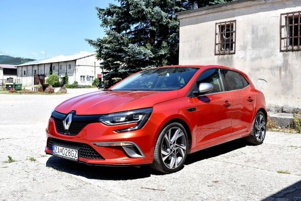 Renault Mégane Energy TCe 205 GT EDC