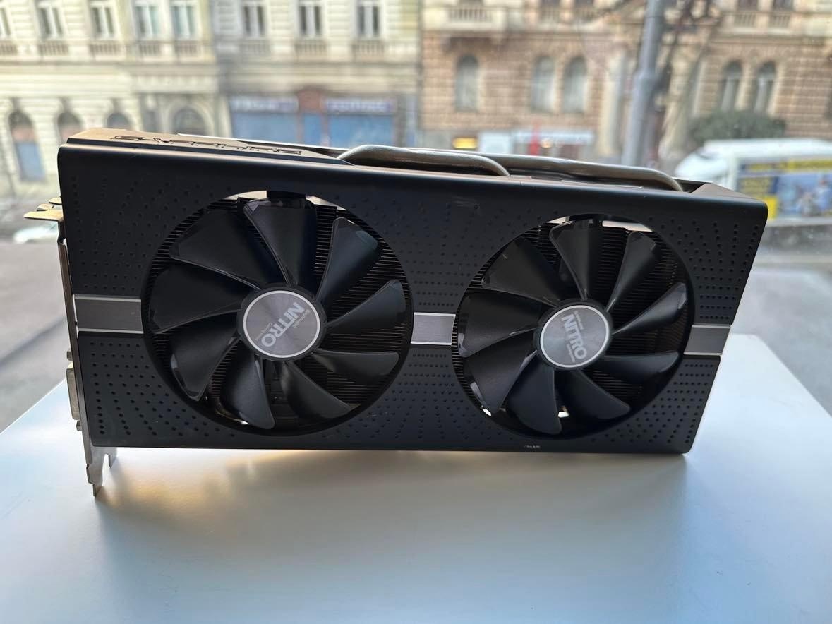 Predám grafickú kartu SAPPHIRE Radeon RX 570 8G DDR5