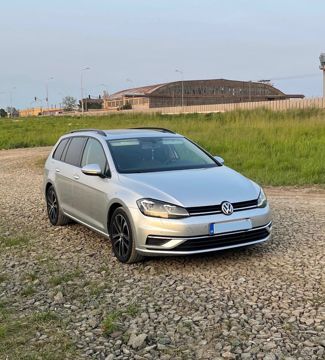 Volkswagen Golf 7 Variant 2.0 TDI DSG PANORÁMA WEBASTO