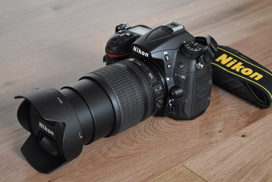 Nikon d7000 - VR objektiv 18-105 AF - nafotene 7tis zaberov