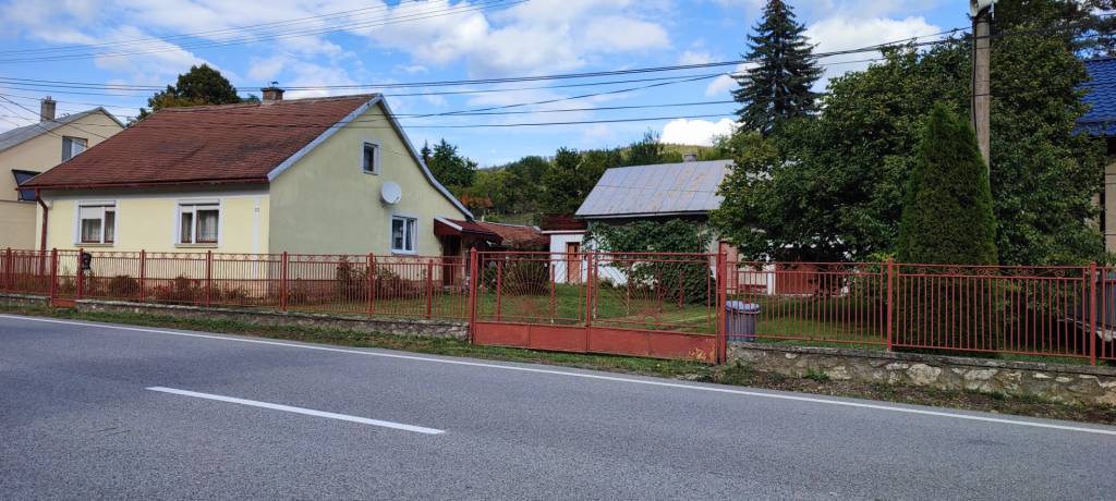 Znížená cena - rodinný dom Rokytovce