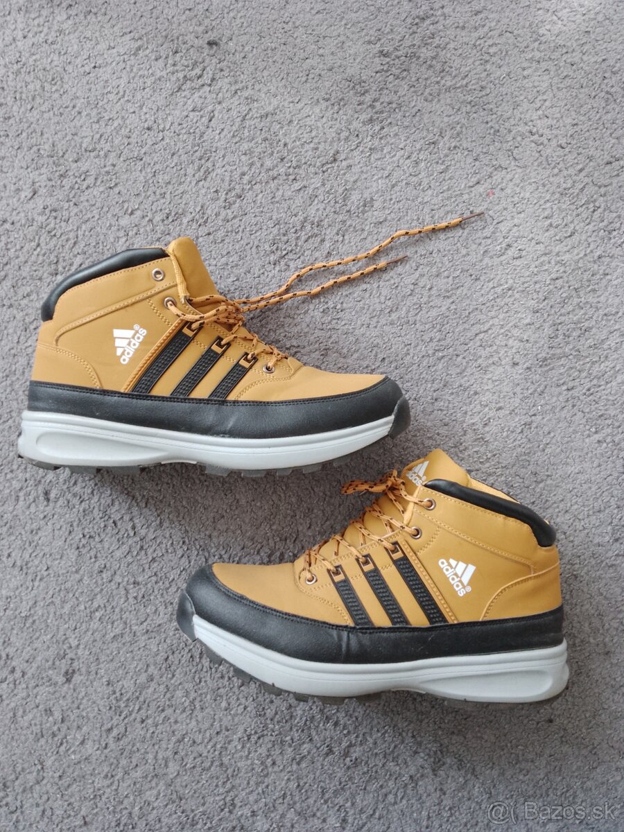 Adidas zimna obuv čislo 46