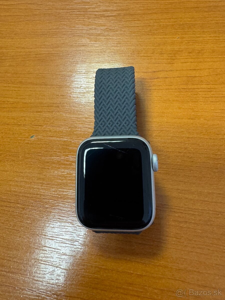 Apple watch SE gen2 40mm