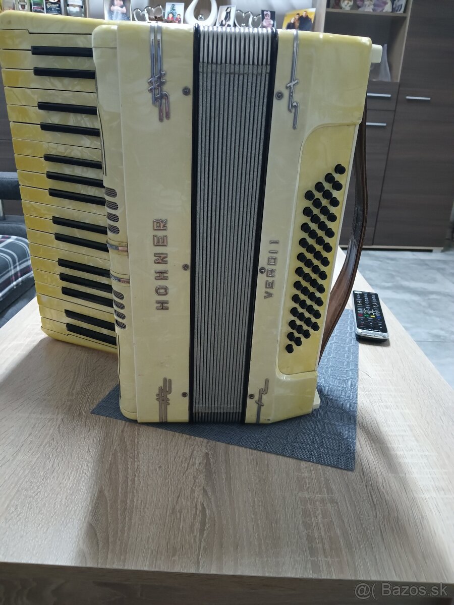 HoHNER