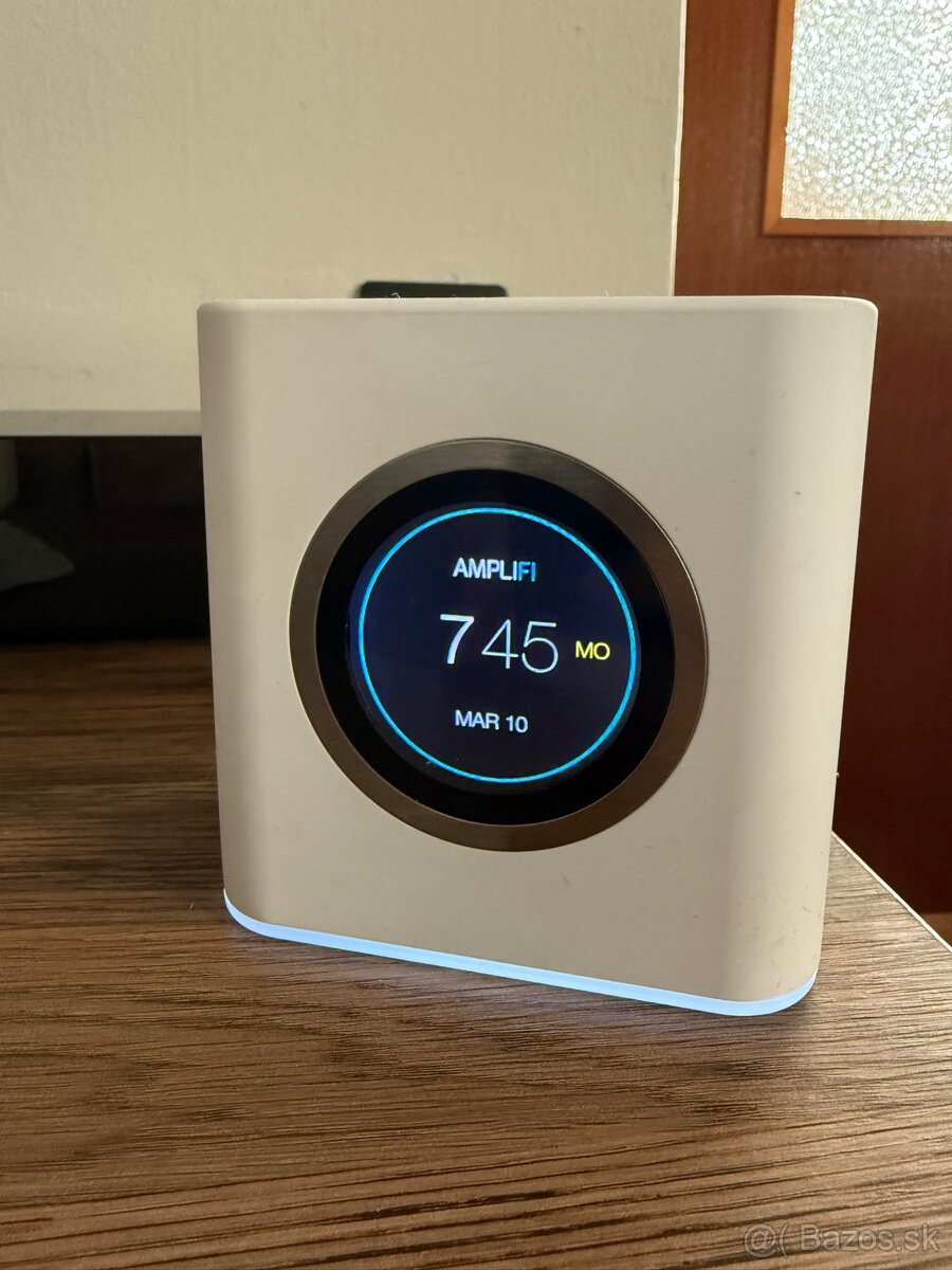 Ubiquiti AmpliFi HD Home Wi-Fi Router