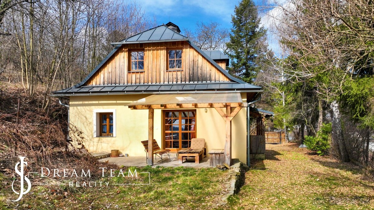 Rodinný dom s apartmánom a záhradou 1540m2, Banská Štiavnica