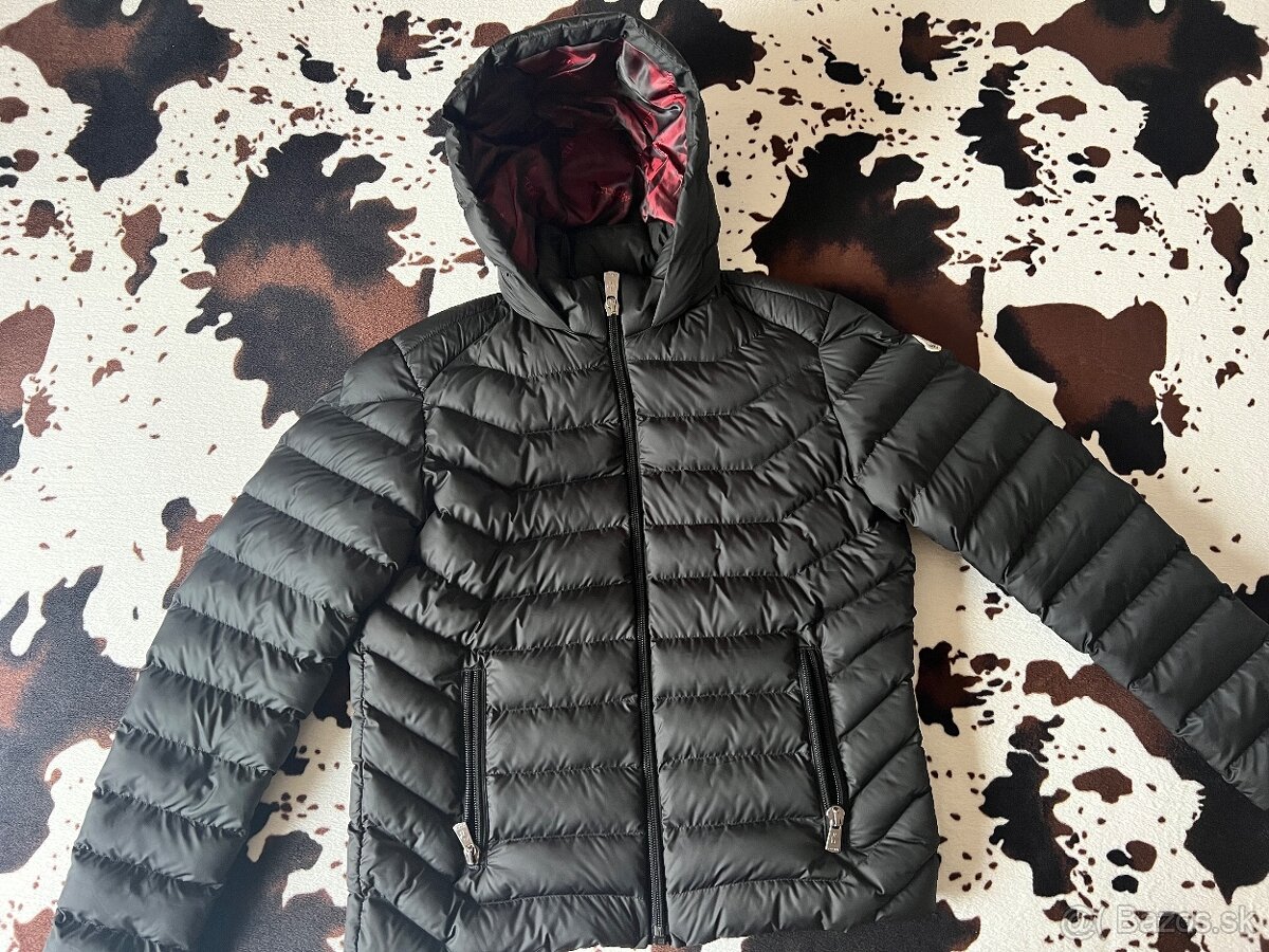 Moncler zimna bunda