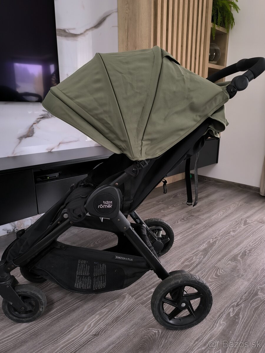 Britax B motion 4 plus