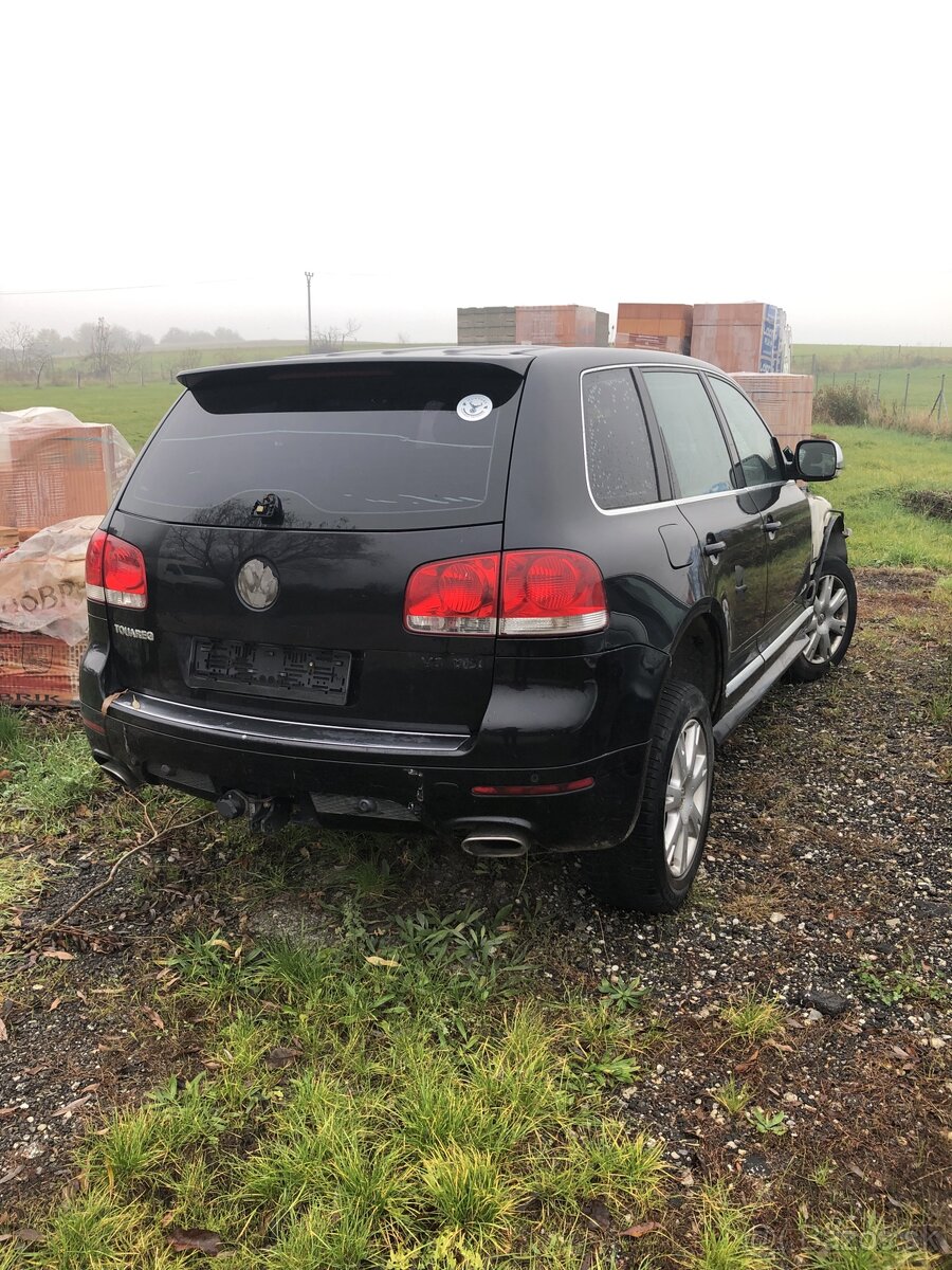 Rozpredam vw touareg 3.0 TDi automat