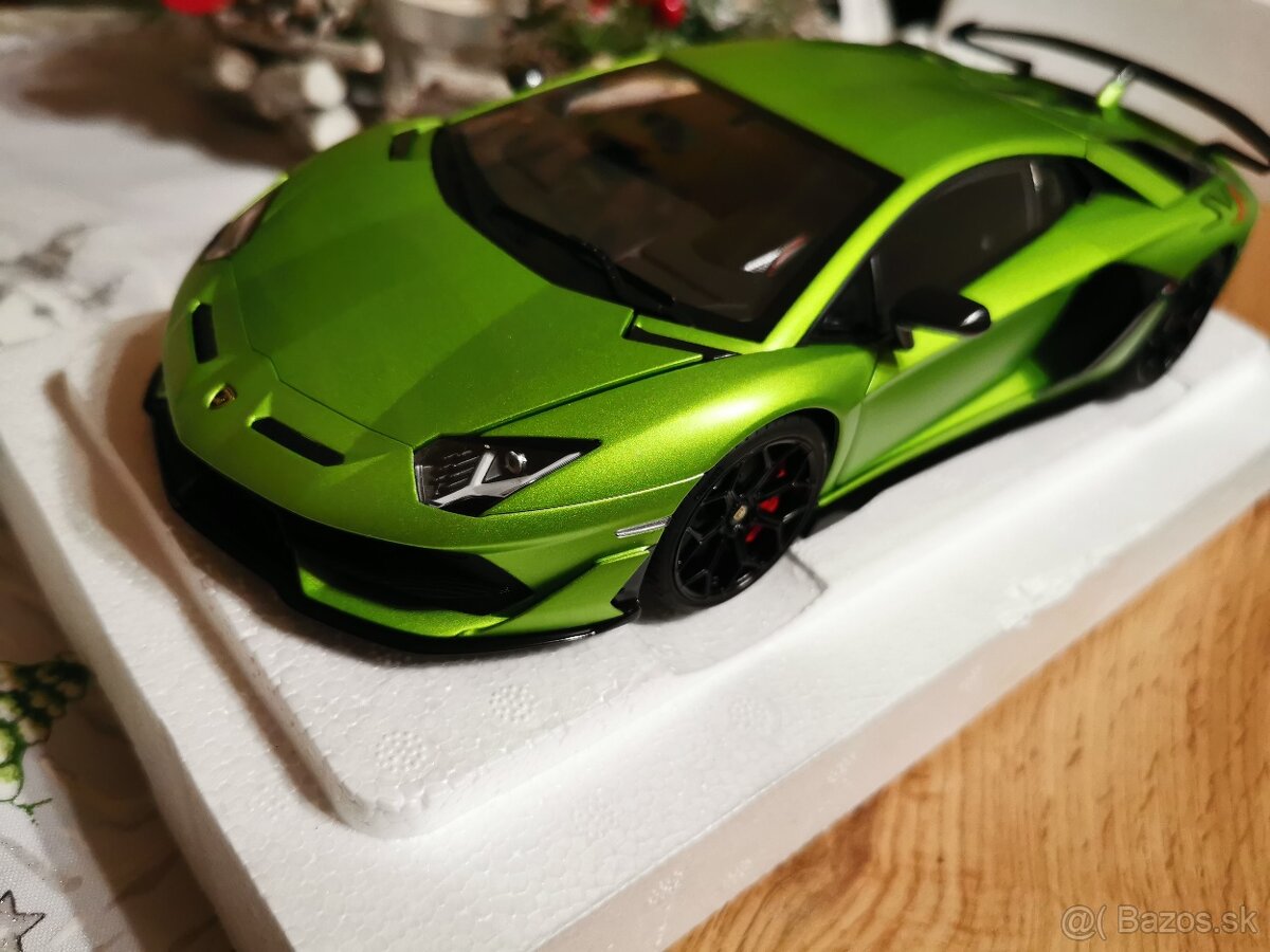 Model auto lamborghini 1:18 autoart (škoda,tatra,zetor,abrex