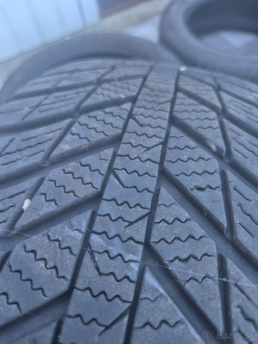 Nexen 205/55 R16