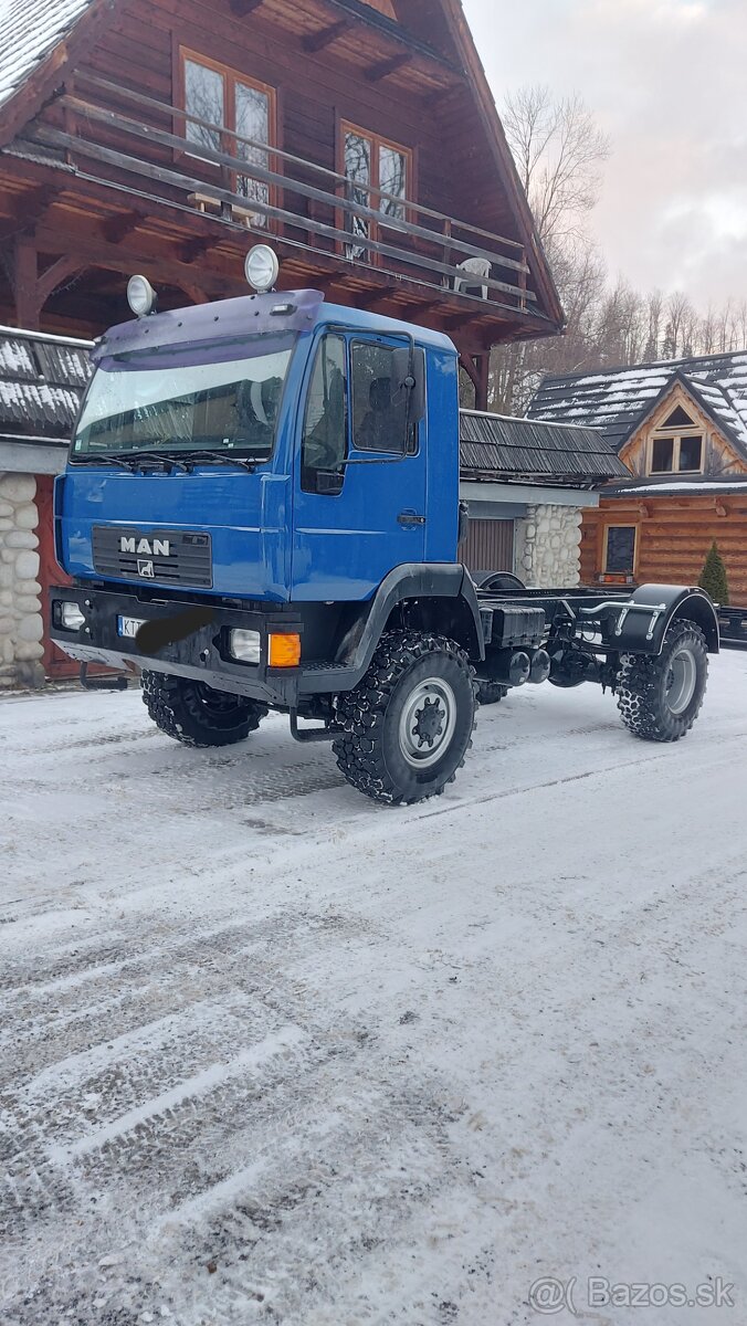 Man LE 220 4x4 L2000 unimog vrtna  Atego Praga